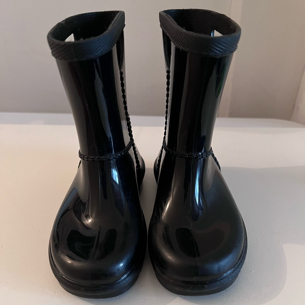 Ugg rain boots -toddler